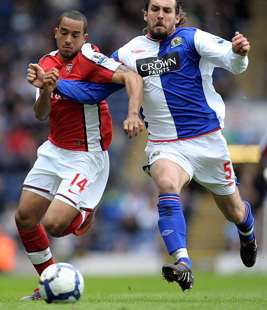 育上获得了 育上获得了