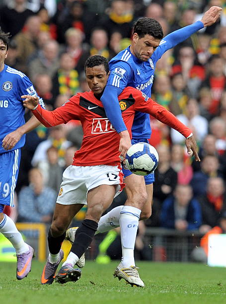 展打下了坚 展打下了坚